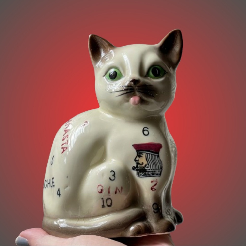 Vtg Lipper & Mann ceramic Game Kitty bank kitsch card games Siamese cat tongue